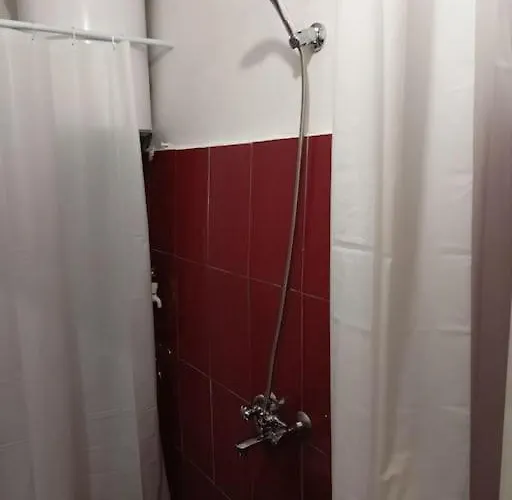 Welcome To Daisy Sunny Place! * וארנה